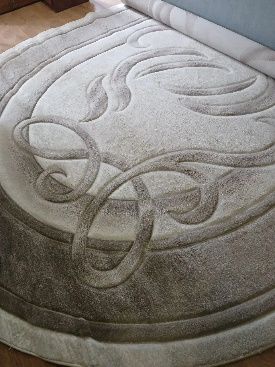 Продам ковёр Узбекистан 3 на 4 - Барахолка в Ставрополь