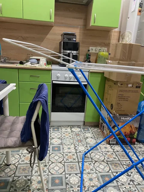 Сушилка для вещей с незначительным дефектом - Растения в Ставрополь