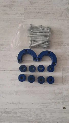 Комплект передней подвески для Нивы - Кузовные детали в Ставрополь