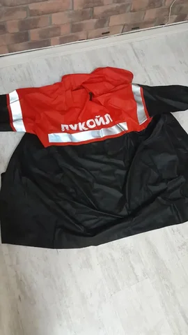 Ветровка Лукойл размер 96 - Для особых случаев в Ставрополь
