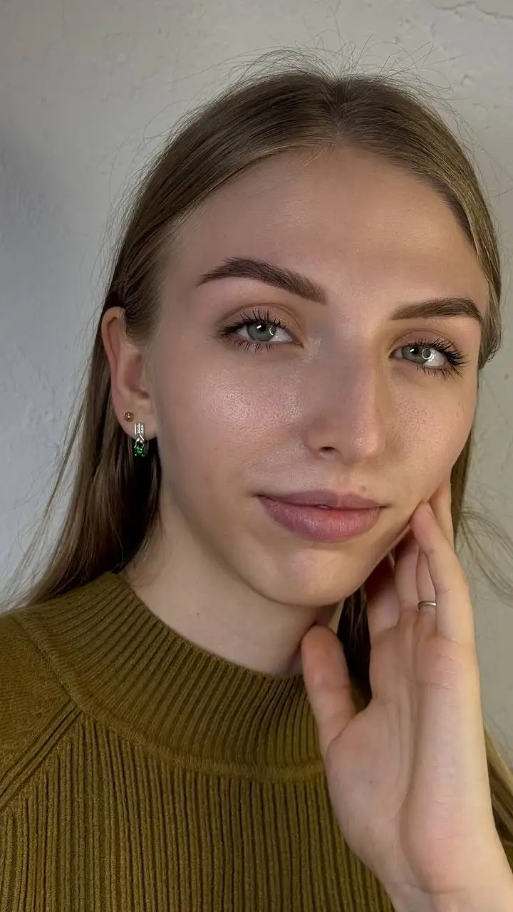 Требуются модели на брови и ресницы для отработки ученицей - Услуги в Ставрополь