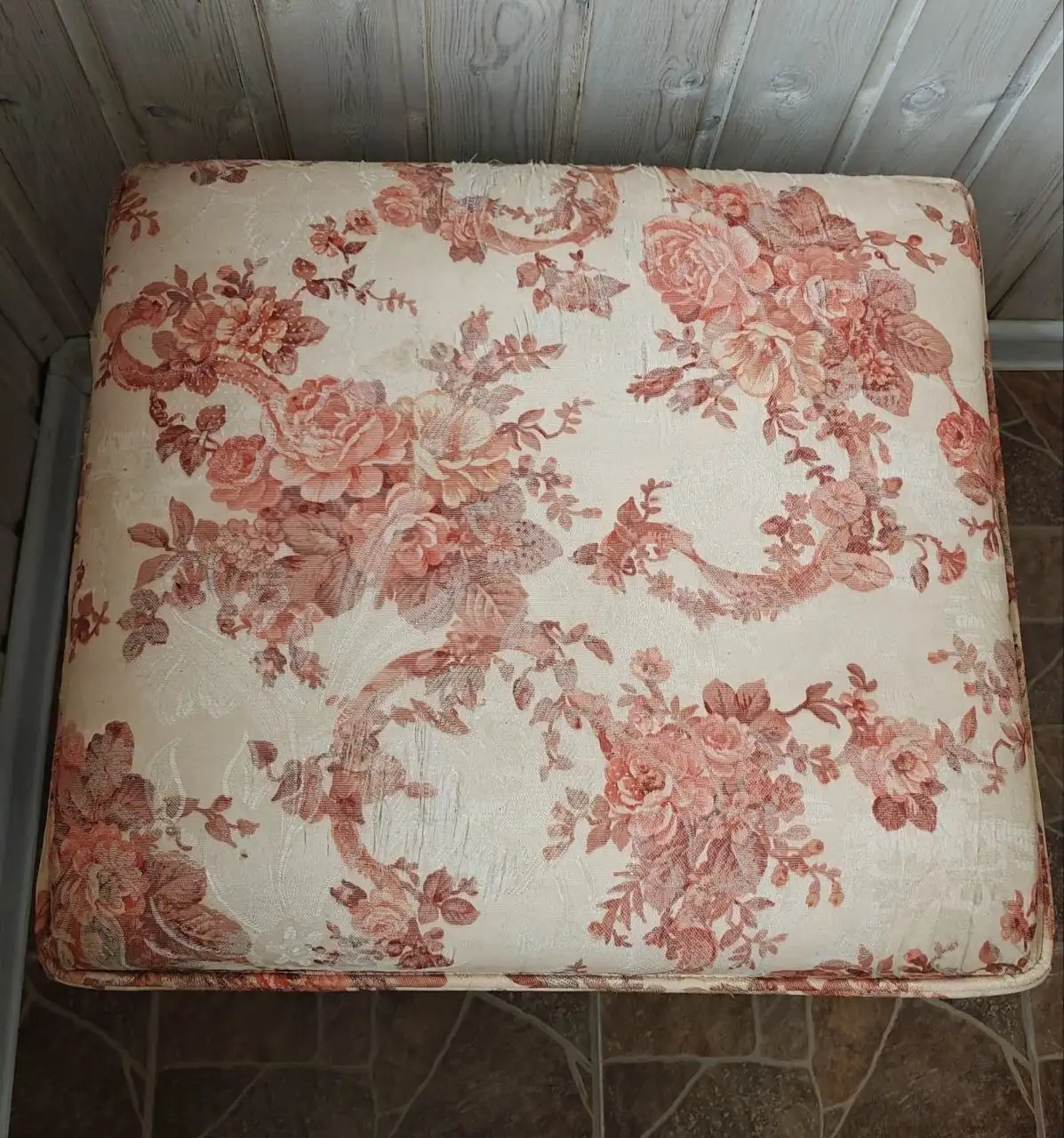 Пуф банкетка из массива березы - Мебель (Для дома и дачи) в Ставрополь