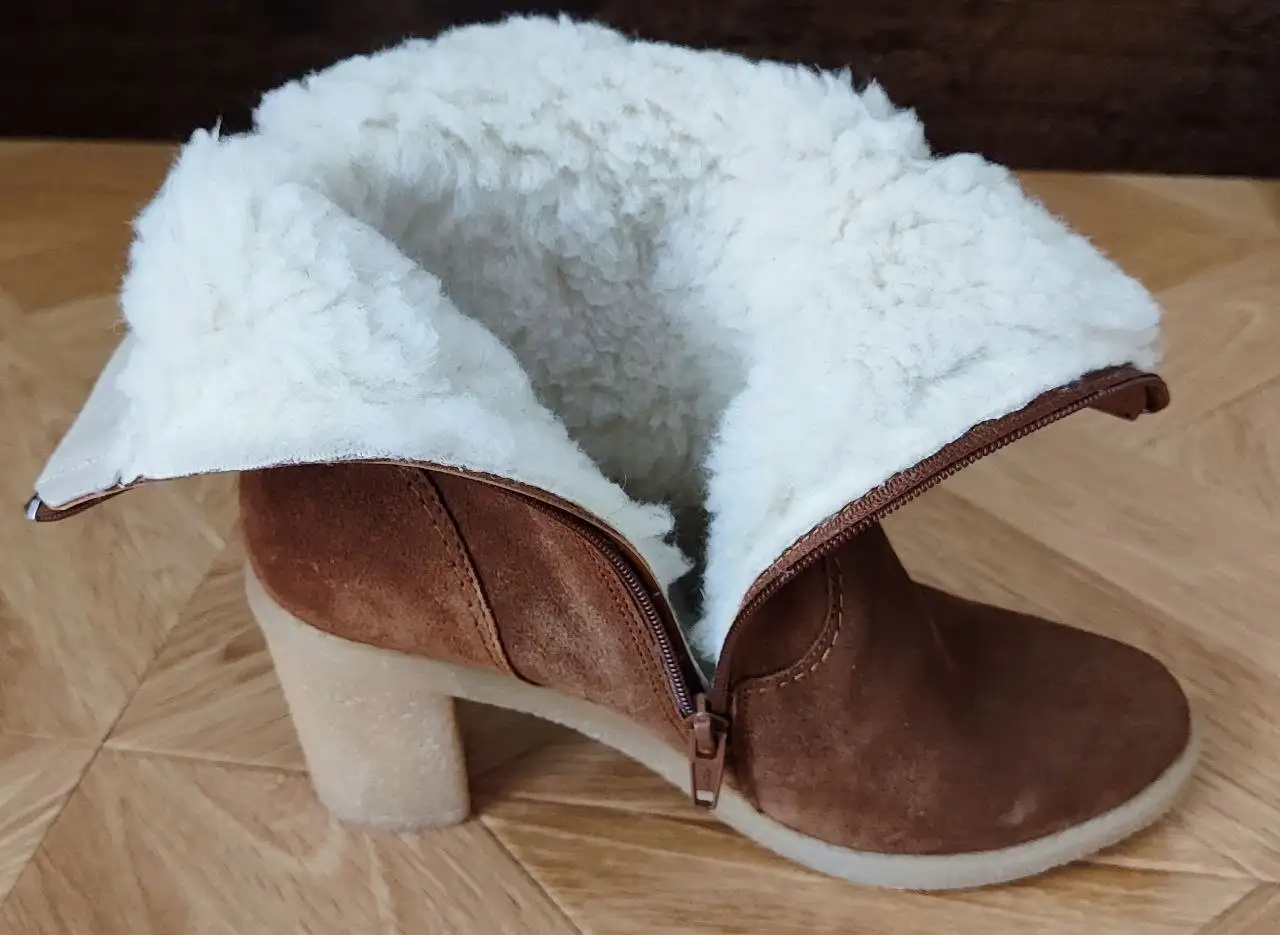 Новые сапоги Laura Valorosa натуральная замша - Обувь (Одежда) в Ставрополь