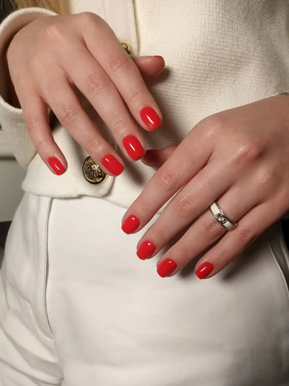 Маникюр и педикюр от мастера с 7-летним опытом в центре города - Красота (Услуги) в Ставрополь