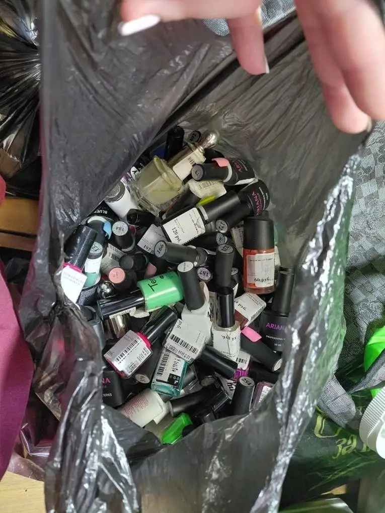 Комплект материалов для маникюра и наращивания ногтей - Барахолка в Ставрополь