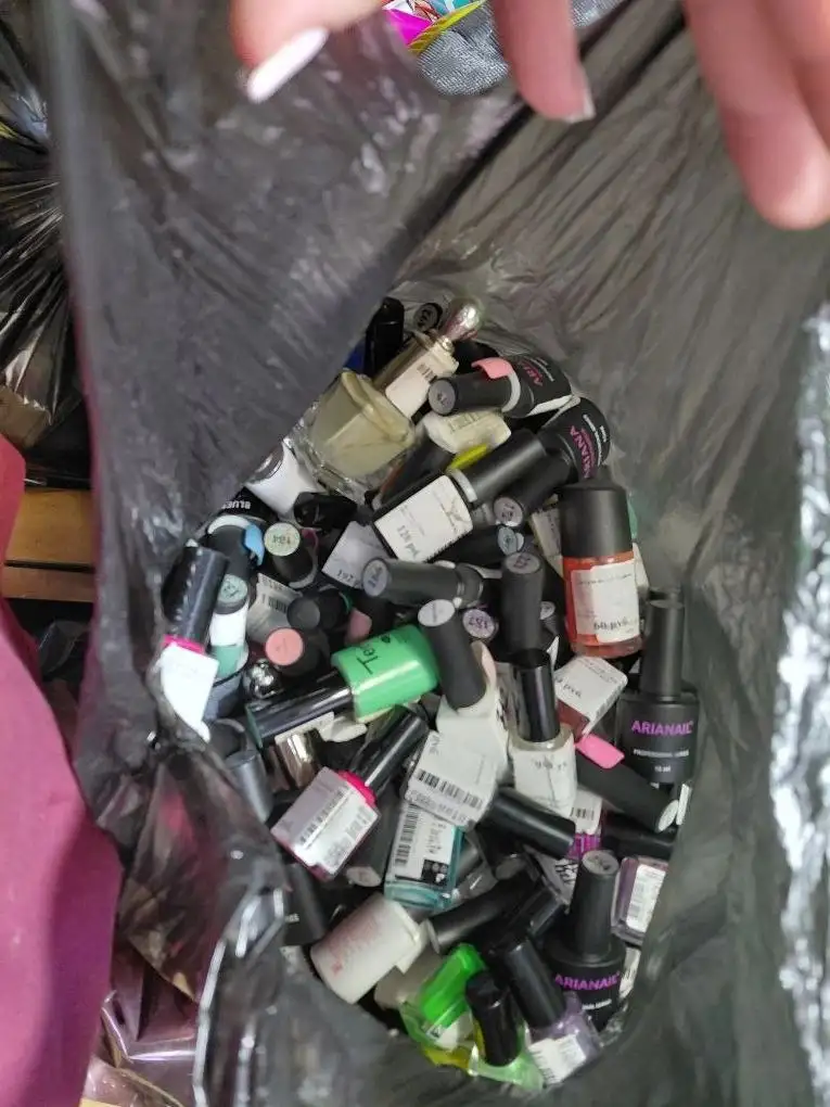 Комплект материалов для маникюра и наращивания ногтей - Барахолка в Ставрополь