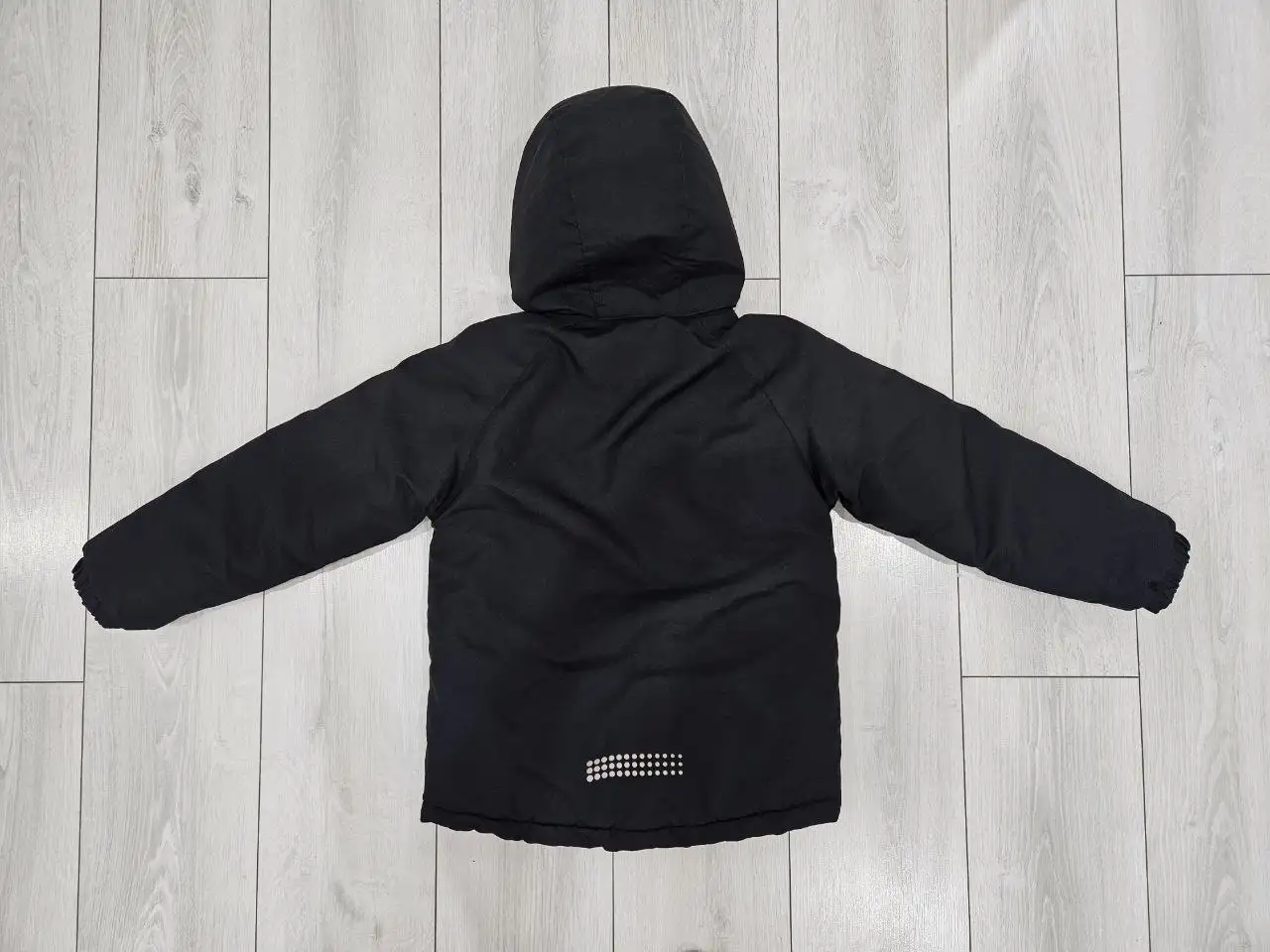 Продам демисезонную куртку детскую - Детская одежда (Одежда) в Михайловск