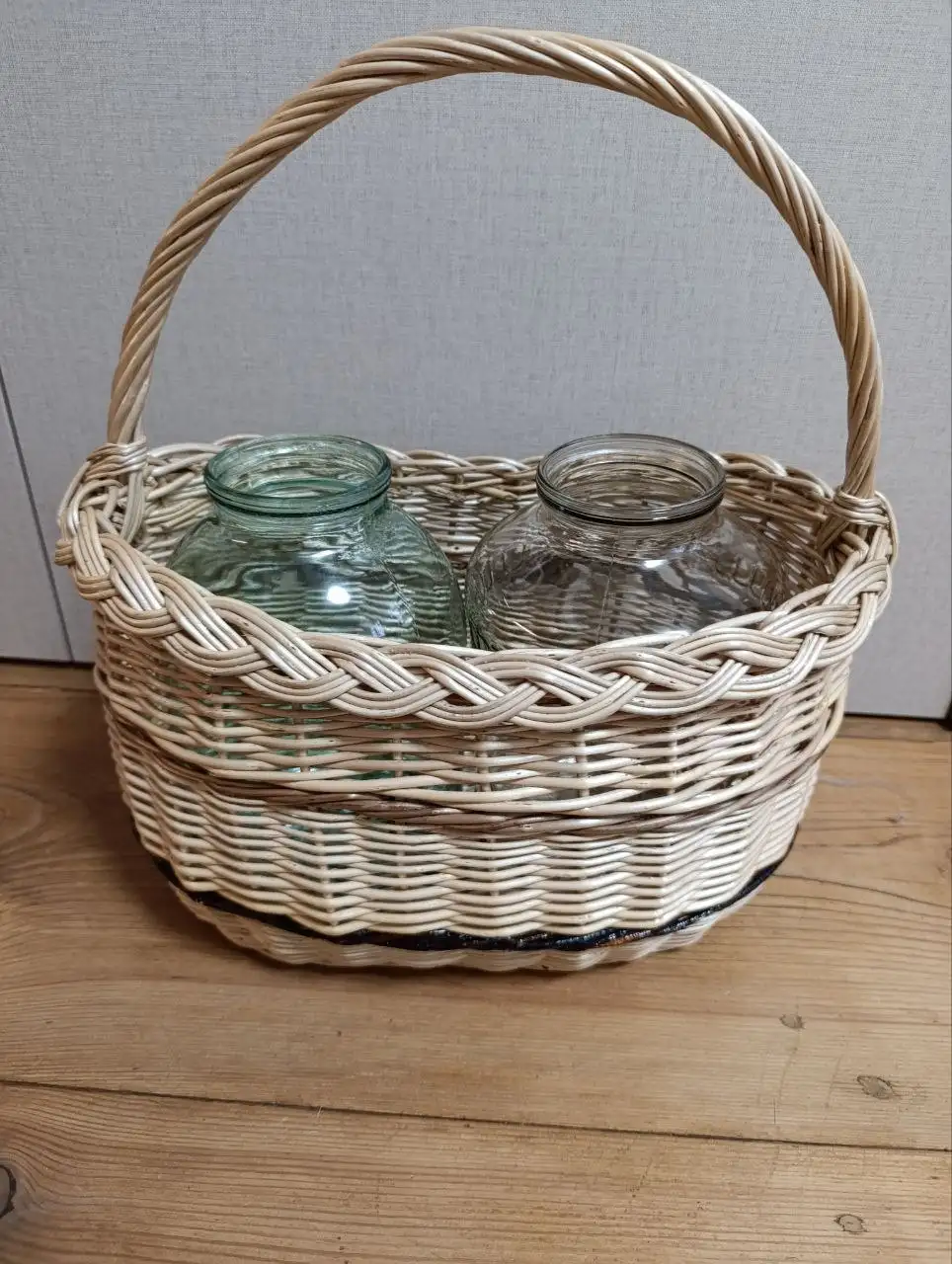 Корзины из лозы вербы для домашнего использования - Хозяйственные товары (Для дома и дачи) в Ставрополь