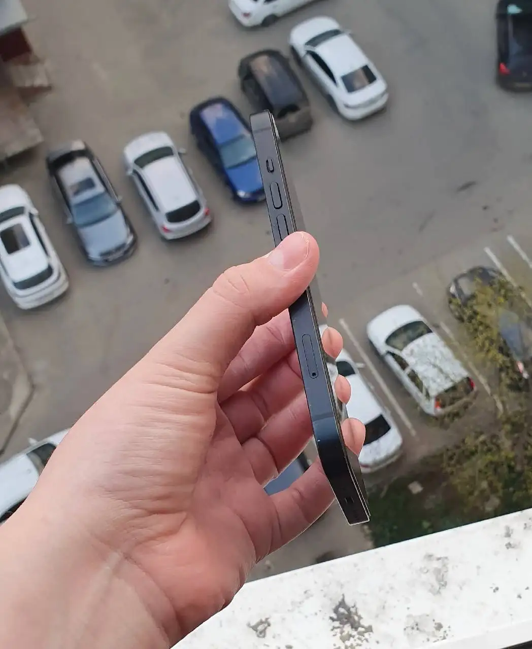 Айфон 13 в хорошем состоянии - Смартфоны и телефоны (Электроника) в Ставрополь