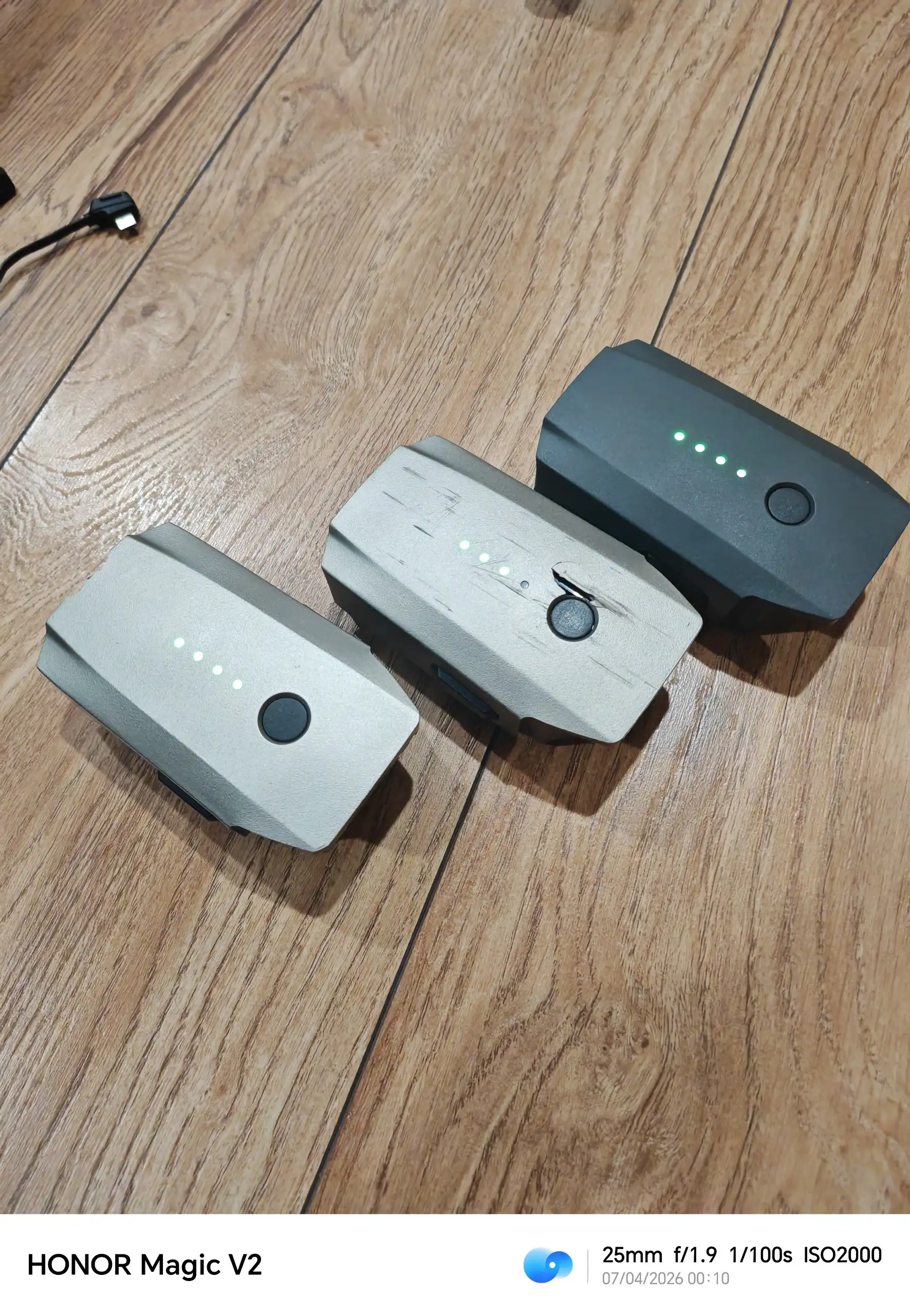 Продам DJI Mavic Pro Platinum с комплектом Fly More Combo - Дроны и квадрокоптеры (Электроника) в Ставрополь