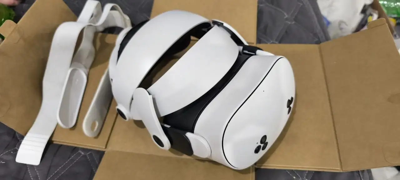 VR очки Quest 3s 128 ГБ - Игровые приставки и аксессуары (Электроника) в Ставрополь