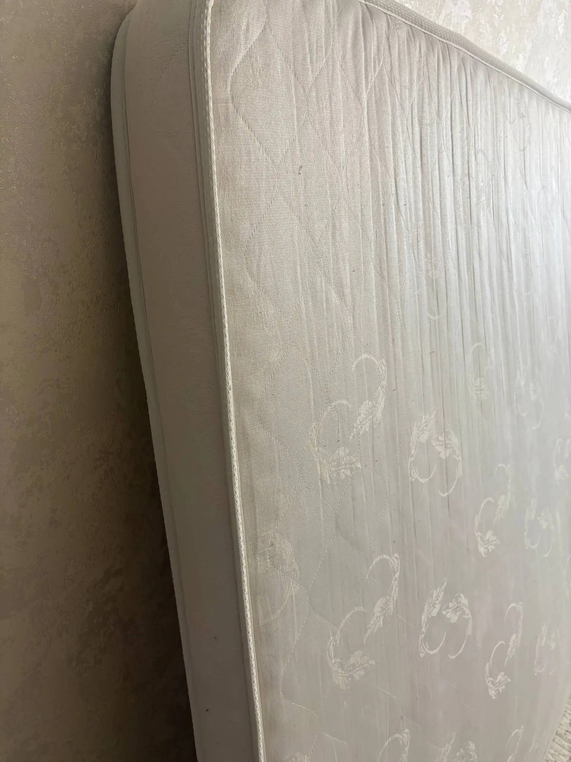 Матрас 160x200 бесплатно - Для дома и дачи в Ставрополь