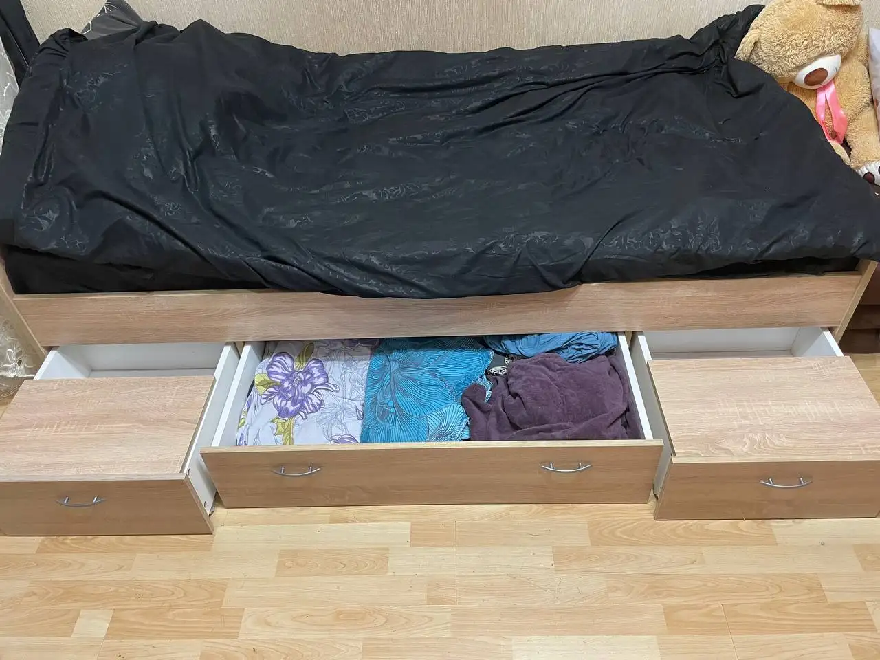 Кровать с 3 ящиками - Для дома и дачи в Ставрополь