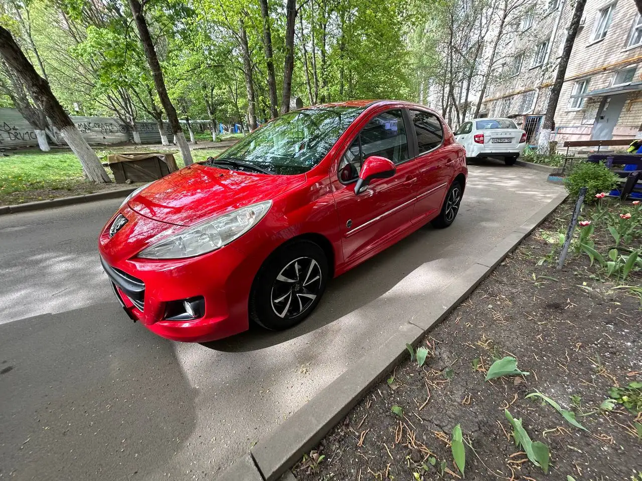 Peugeot 207 2010 года в идеальном состоянии - Легковые автомобили (Авто) в Ставрополь