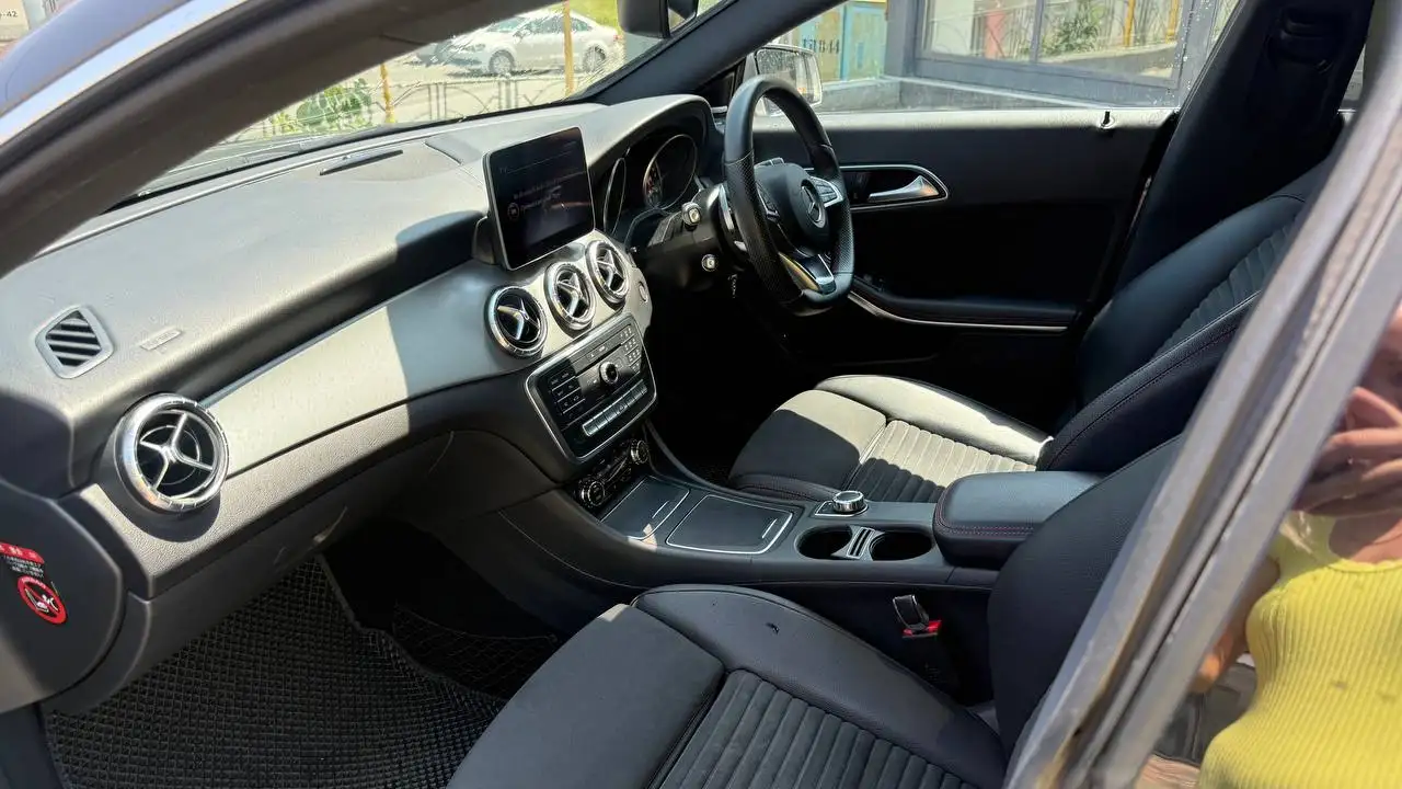 Mercedes CLA 1.6, 2018 год, 27000 пробег - Автомобили (Авто) в Ставрополь