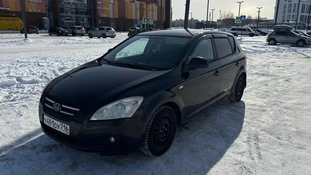 Продажа Kia Ceed 2009 года - Ретро-автомобили в Казань