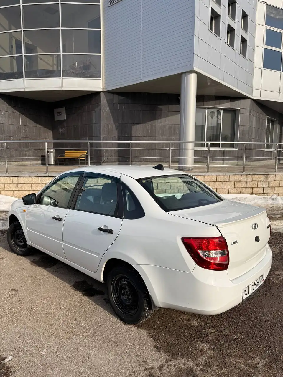 Продажа автомобиля Lada Granta 2016 года - Легковые автомобили (Авто) в Уфа