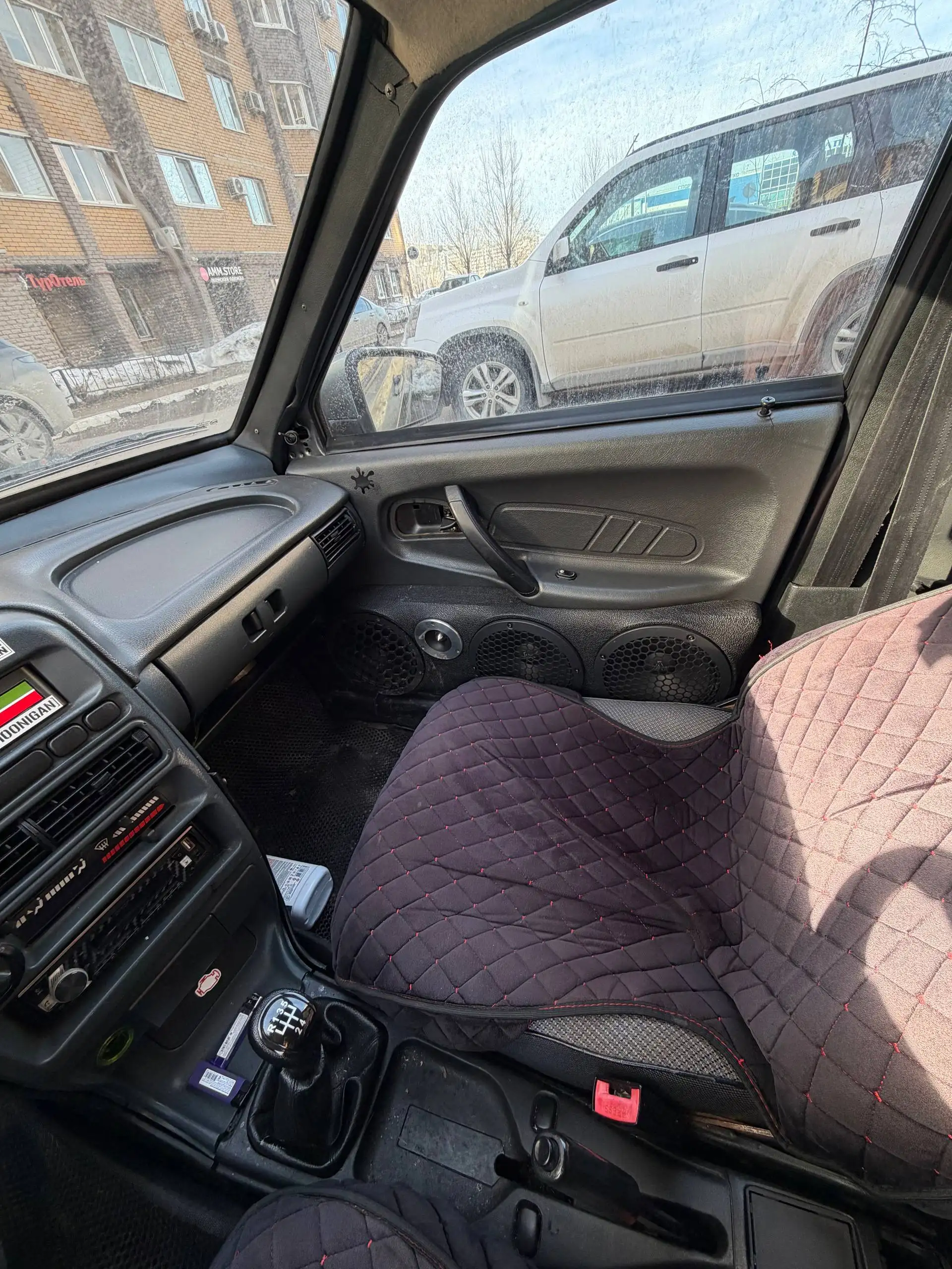 Продам машину 1.6 с музыкой и сабвуфером - Авто в Казань