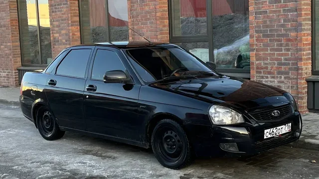 Продам Лада Приора 2011 года - Подержанные автомобили в Казань