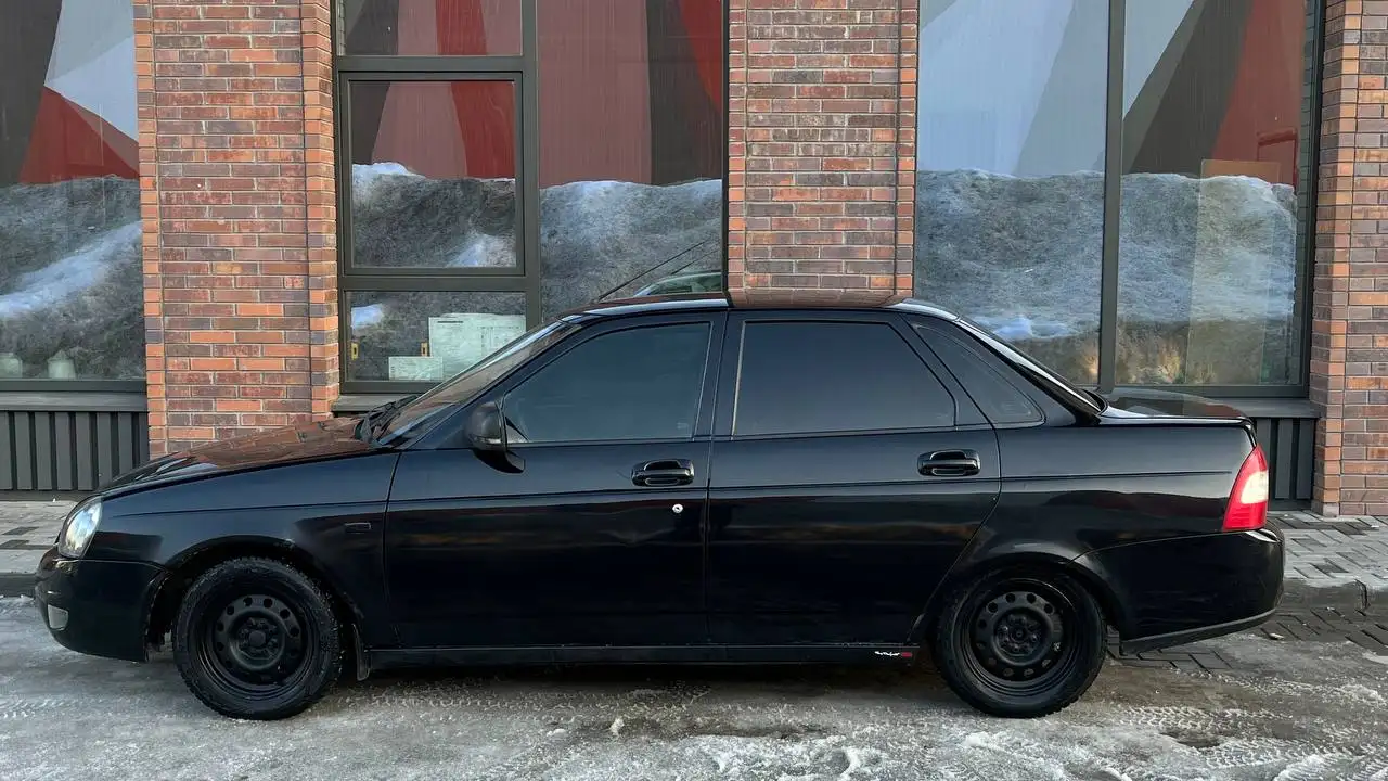 Продам Лада Приора 2011 года - Легковые автомобили (Авто) в Казань