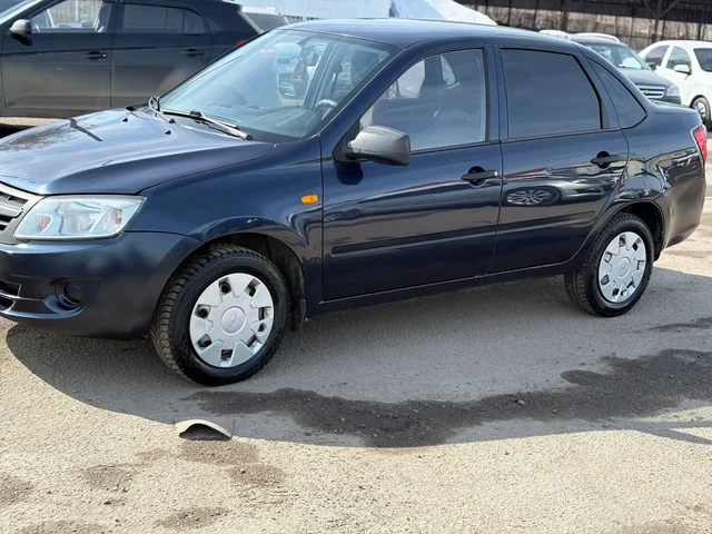 Lada Granta 2012 в отличном состоянии - Легковые автомобили в Казань
