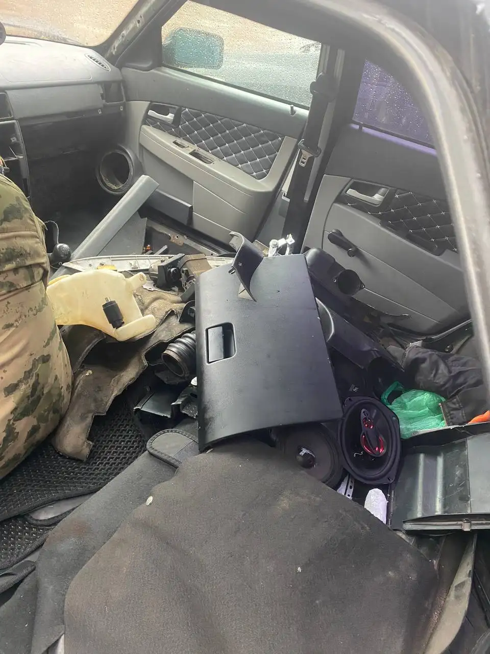 Продажа автомобиля Lada Priora на запчасти - Запчасти (Авто) в Казань