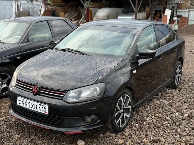 Продажа Volkswagen Polo 2013 года в Златоусте - частное объявление в Златоуст