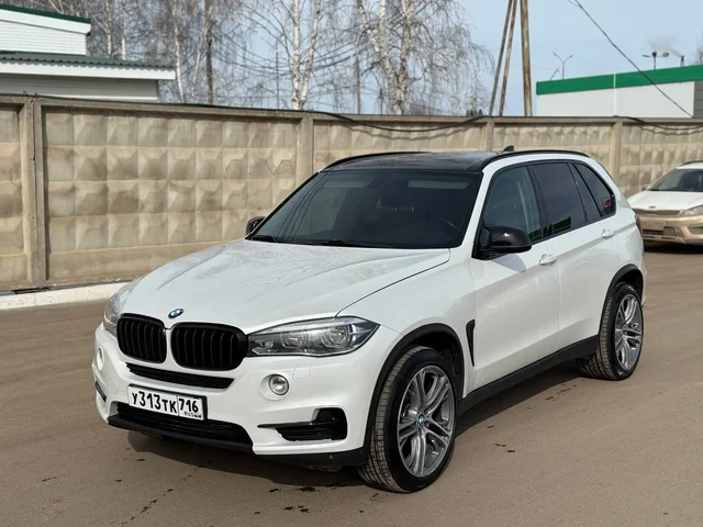 Продажа автомобиля Volkswagen Tiguan 2016/2017 года, 3.0 дизель 249 л.с. - Запчасти в Альметьевск