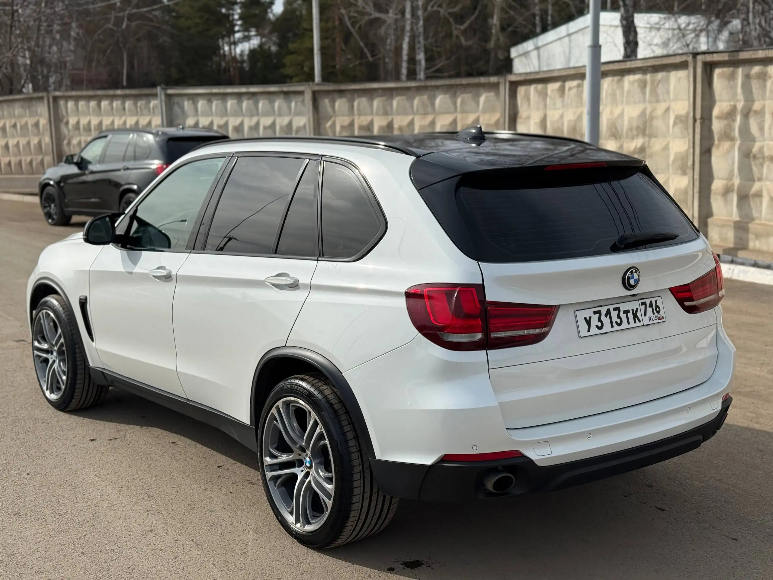 Продажа автомобиля Volkswagen Tiguan 2016/2017 года, 3.0 дизель 249 л.с. - Легковые автомобили (Авто) в Альметьевск