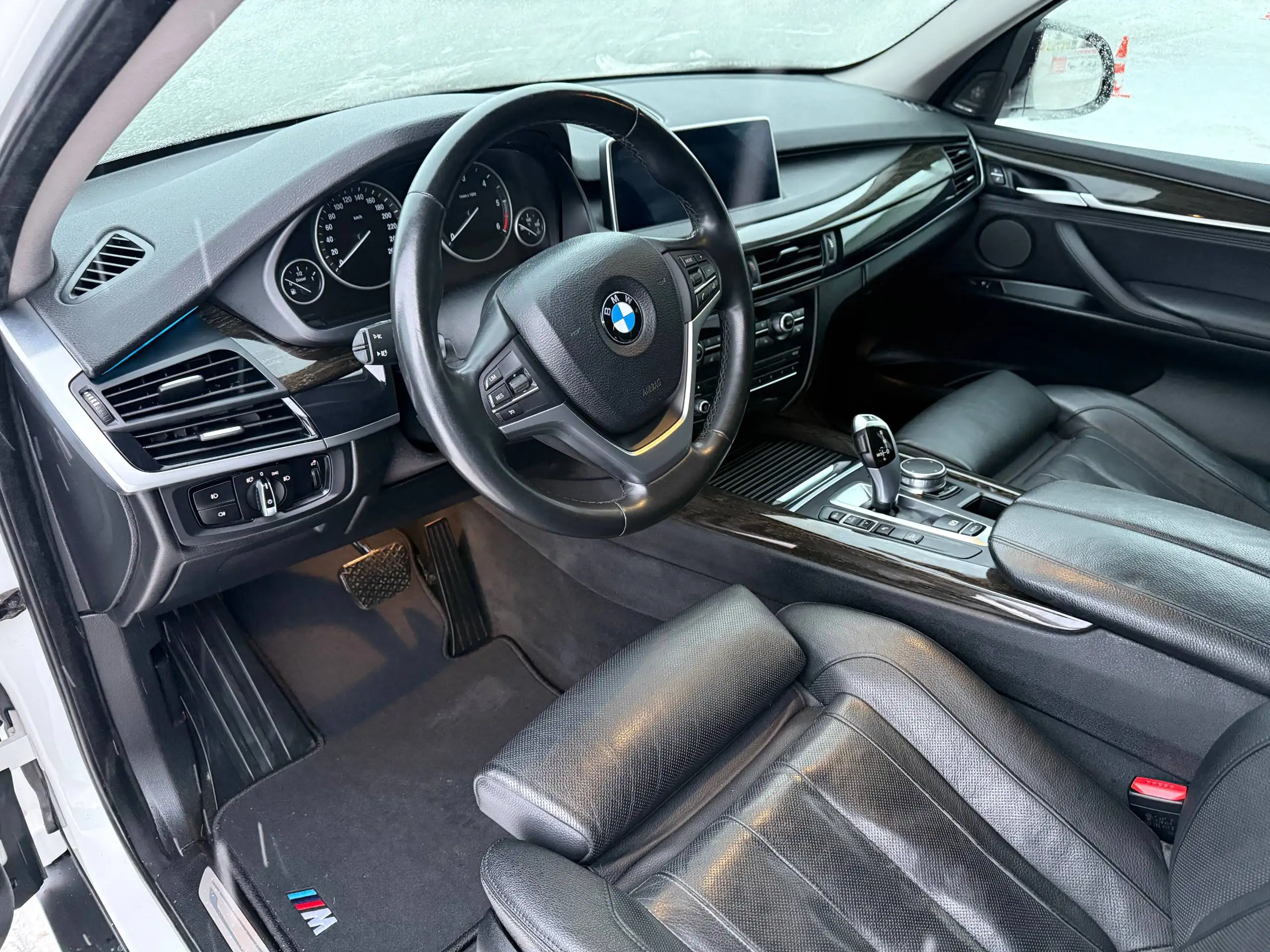 Продажа автомобиля Volkswagen Tiguan 2016/2017 года, 3.0 дизель 249 л.с. - Легковые автомобили (Авто) в Альметьевск