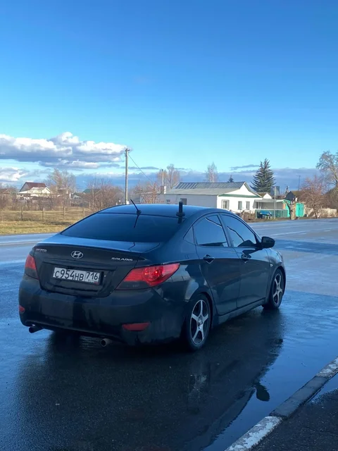 Продажа Hyundai Solaris 2011 года - Mercedes в Казань