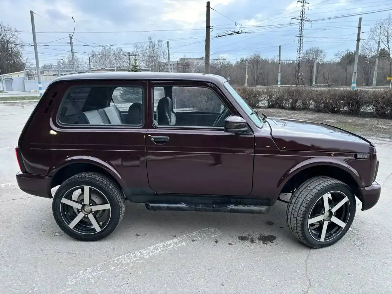 Автомобиль 2010 года отличное состояние - Легковые автомобили (Авто) в Казань