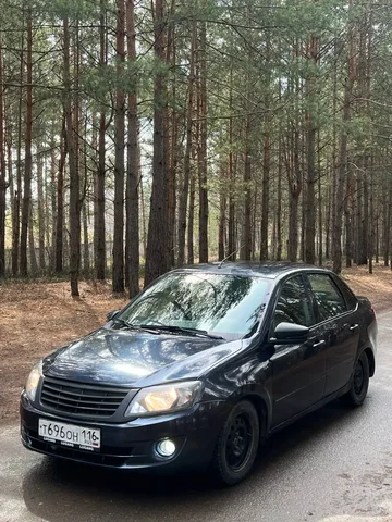 Продажа автомобиля 2013 года в Набережных Челнах - Запчасти в Набережные Челны