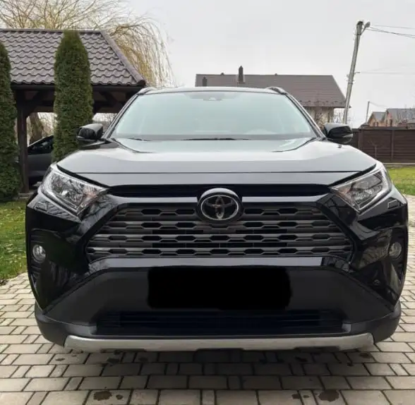 Продажа Toyota RAV4 2021 года в отменном состоянии - Внедорожник (Авто) в Казань
