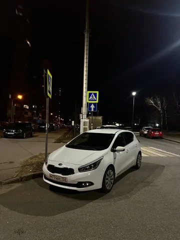 Продажа автомобиля Ford Focus 2012 года - Легковые автомобили в Казань