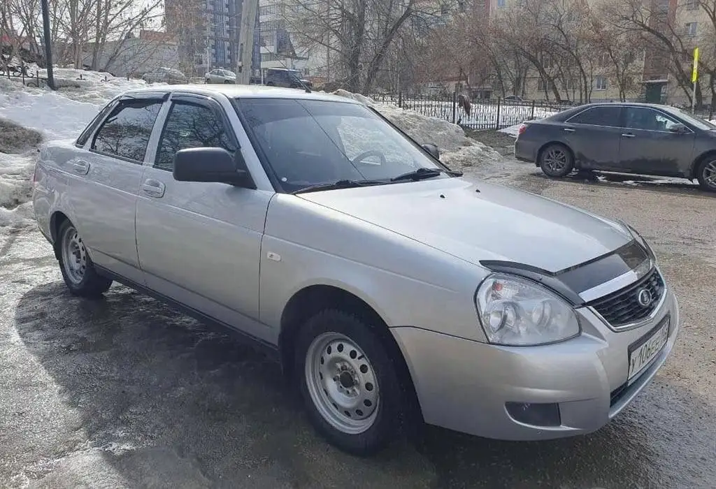 Продажа авто 2017 года без кондея, ухоженная - Авто в Казань