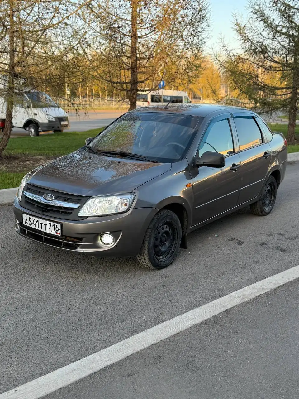 Toyota Camry 2014, Элеганс, ЭСП - Легковые автомобили (Авто) в Набережные Челны