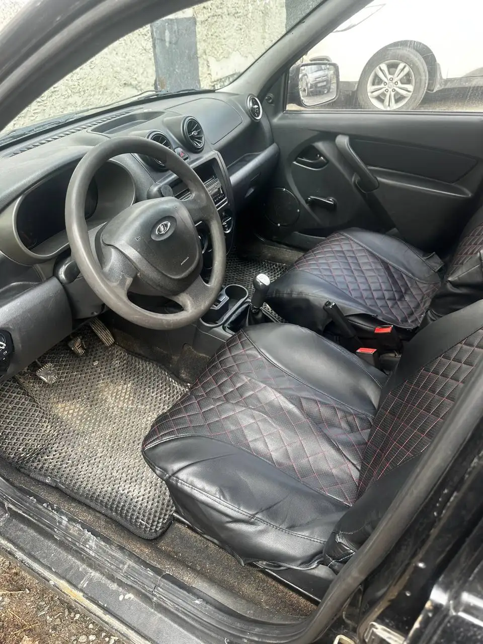 Гранта 12 год - Легковые автомобили (Авто) в Казань