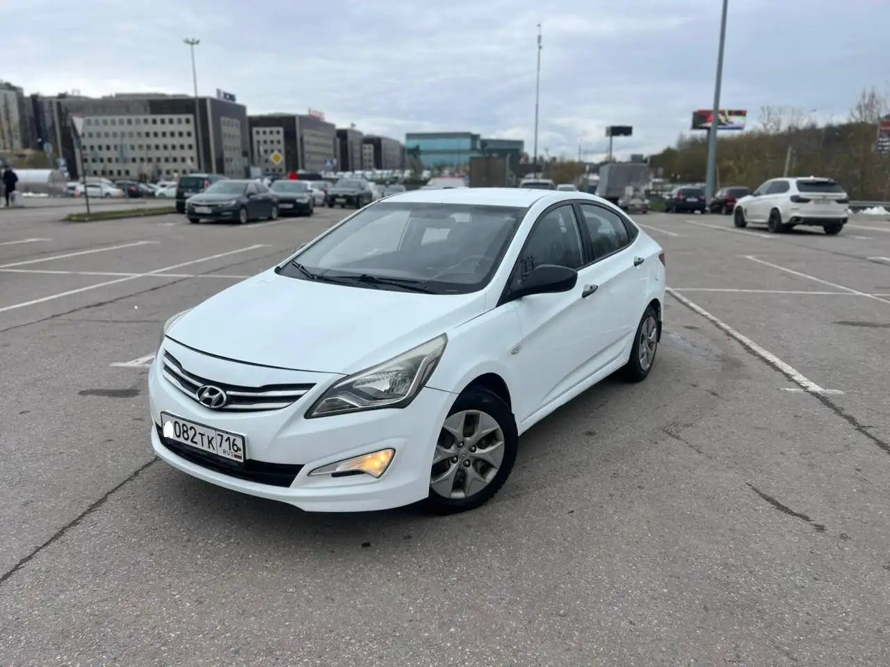 Hyundai Solaris 2015 - Легковые автомобили (Авто) в Москва