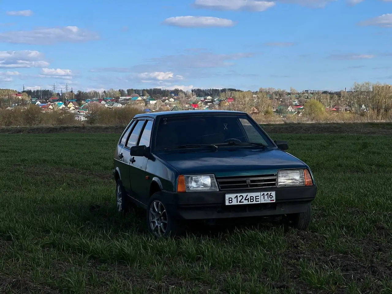 Продажа ВАЗ 2109 2001 года - Легковые автомобили (Авто) в Ульяновск
