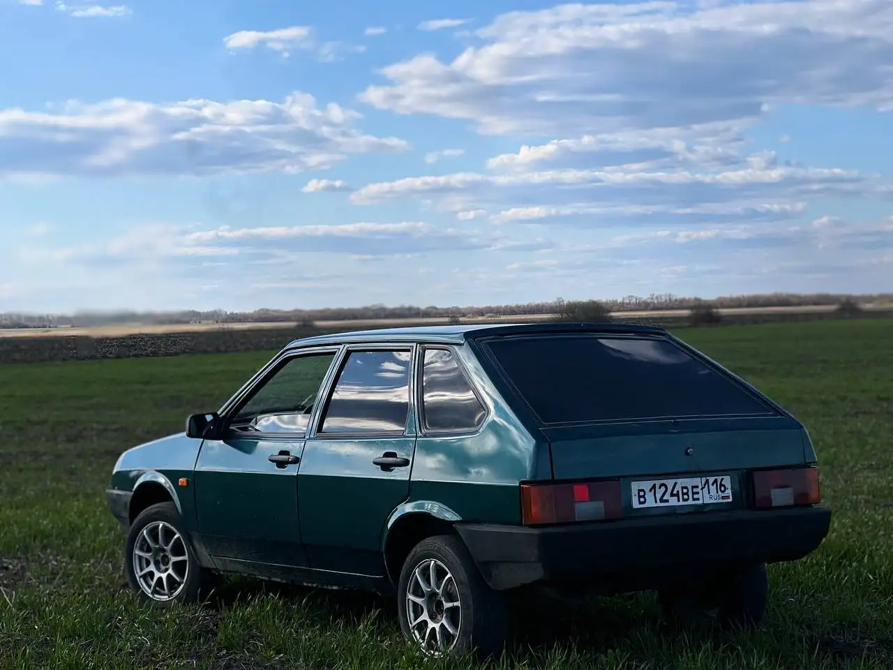 Продажа ВАЗ 2109 2001 года - Легковые автомобили (Авто) в Ульяновск