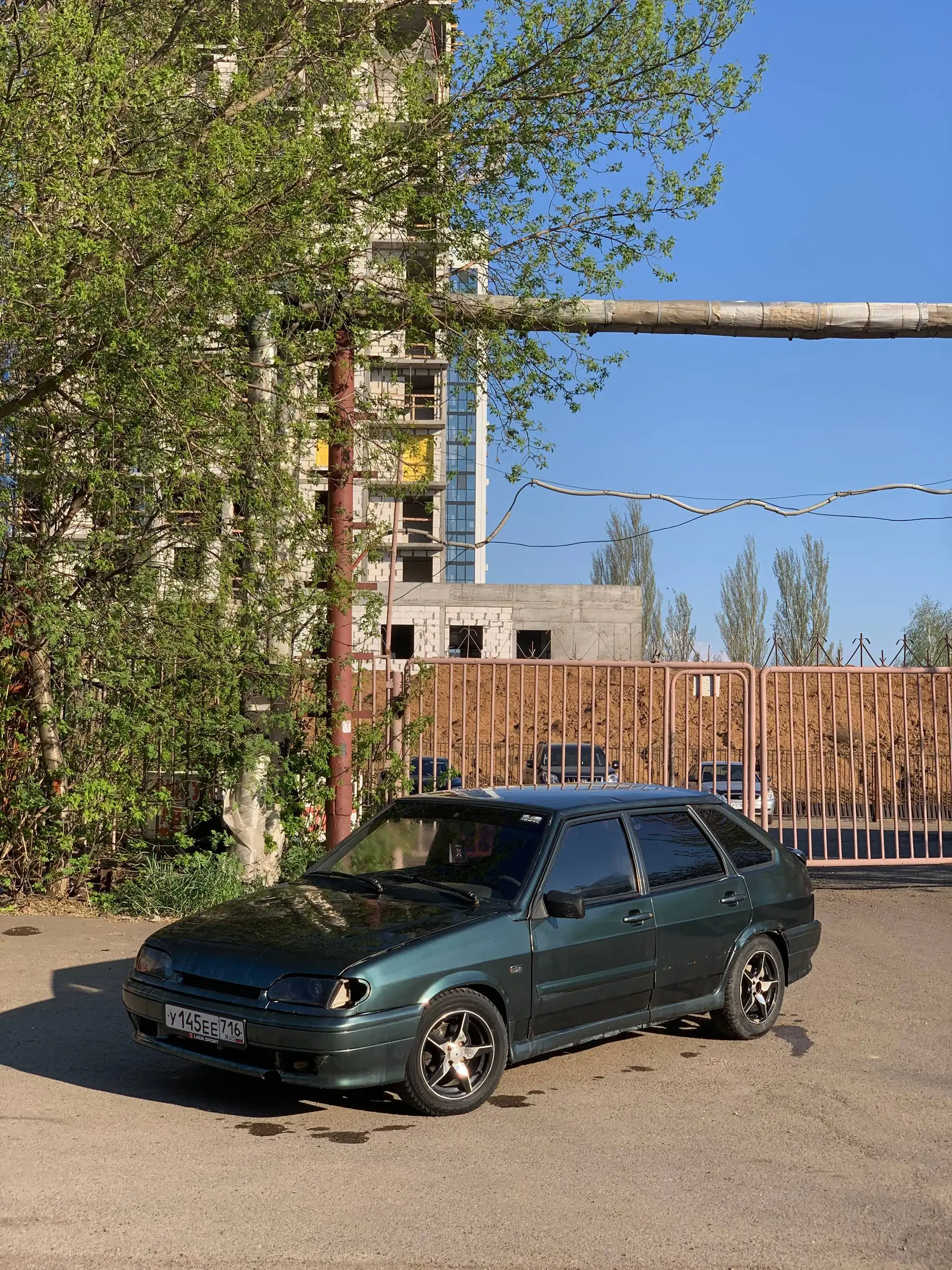 2002 ВАЗ 2112 и 2009 ВАЗ 2114 - Авто в Набережные Челны