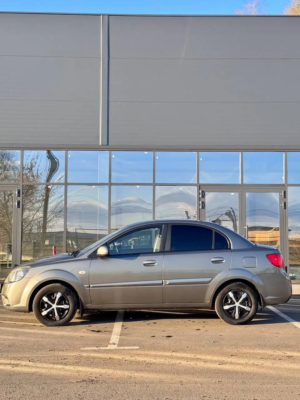 Kia Rio 2010 1.4 МКПП в Казани - Авто в Казань