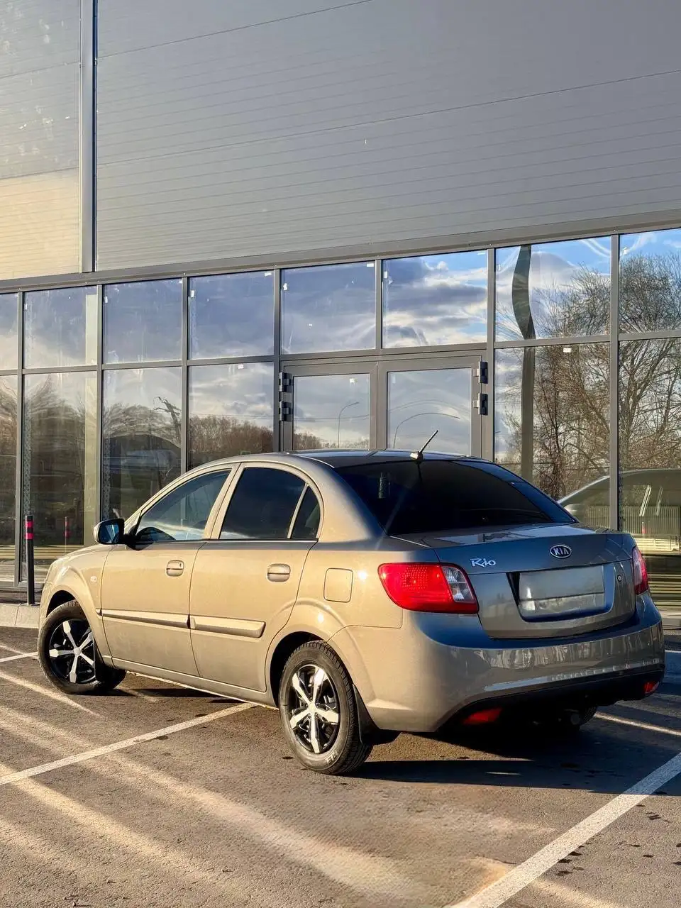 Kia Rio 2010 1.4 МКПП в Казани - Авто в Казань