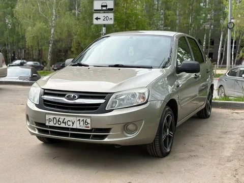 Lada Granta 2012 - Легковые в Казань