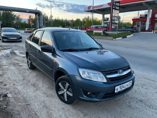Автомобиль 2014 года - Легковые в Казань