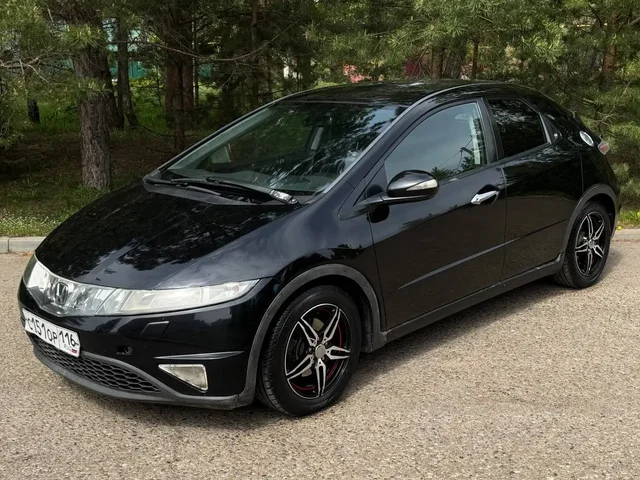 Honda Civic 2008 - Мотоциклы в Набережные Челны