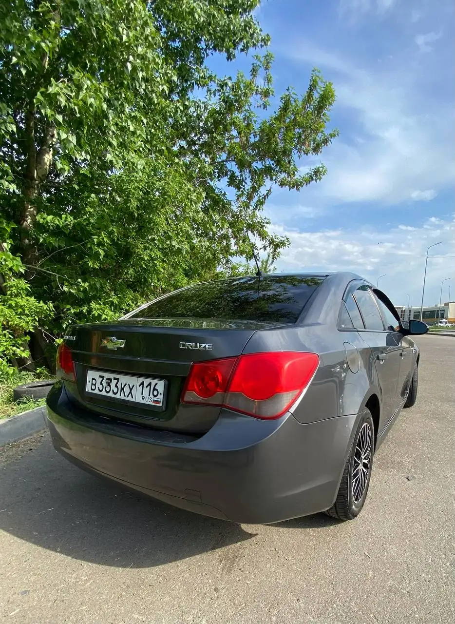 Chevrolet Cruze 2010, MT - Легковые автомобили (Авто) в Казань