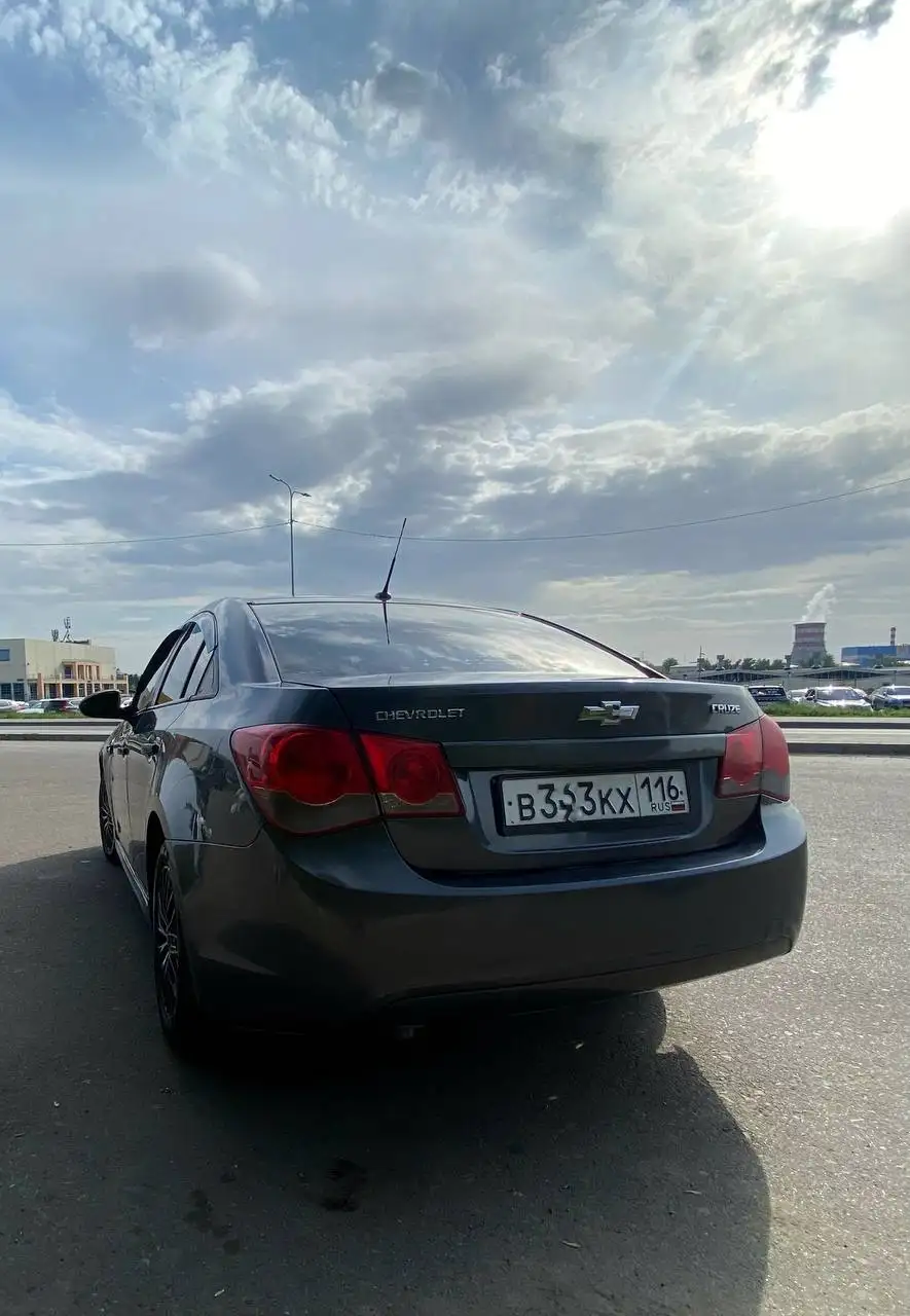 Chevrolet Cruze 2010, MT - Легковые автомобили (Авто) в Казань