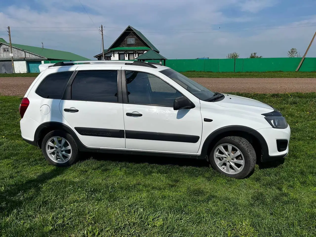 Subaru Forester 2017 год - Легковые автомобили (Авто) в Уфа